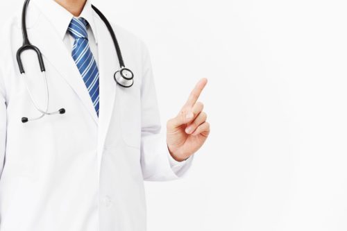 【加齢黄斑変性】進行度で変わる治療法｜目の病気は早期発見が重要！